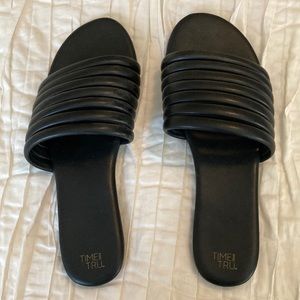 Time and Tru size 10 Womens black sandals